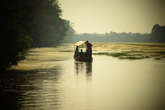 Enjoy Angkor in a Gondola Boat Ride Day or Sunset Tour - Practical Insights for Travelers