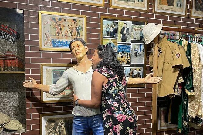 Entry Tickets to the Studio in Mumbai - The Sum Up