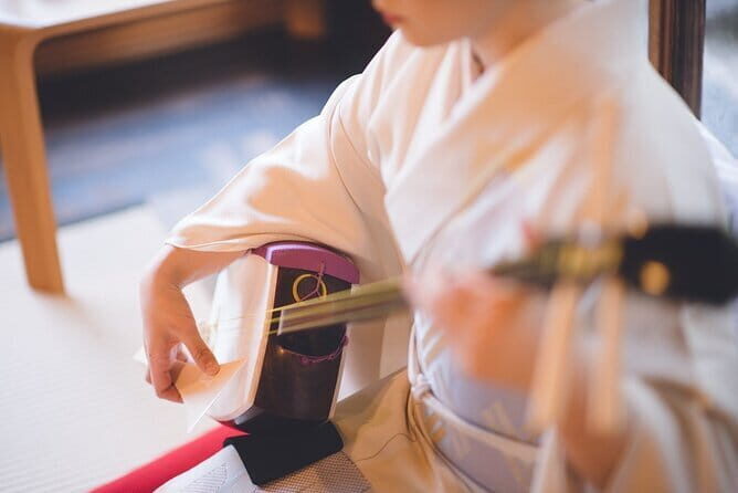Experience Authentic Kyoto Gion Geisha/Maiko Cultural Tour