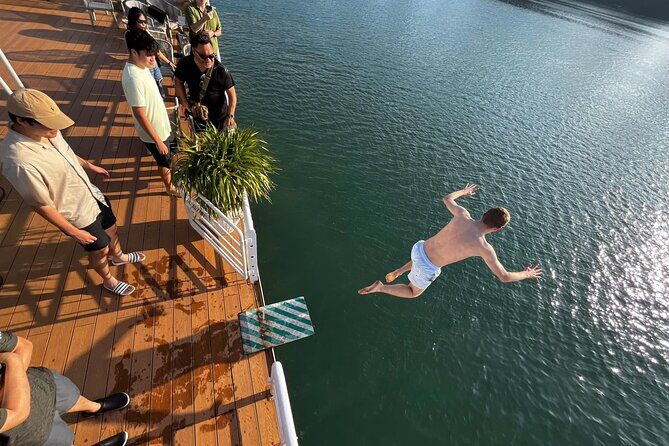 Explore Lan Ha Bay with 5-Star Serenity Day Cruise from Hanoi - A Closer Look at the Lan Ha Bay Day Cruise