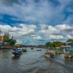 Explore The Kampong Pluk Floating Village - Who Will Love This Tour?