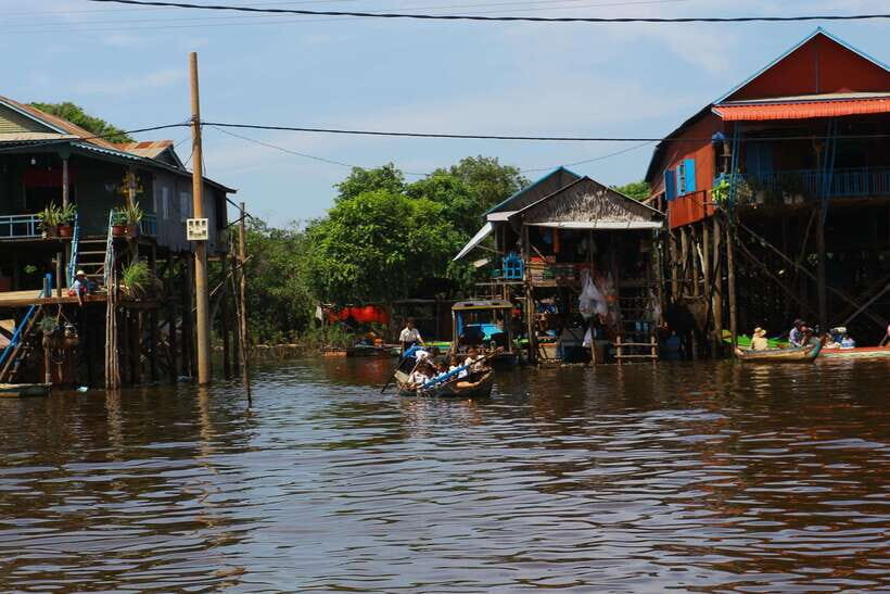Exploring the Enchanting Kampong Phluk Floating Village - FAQs