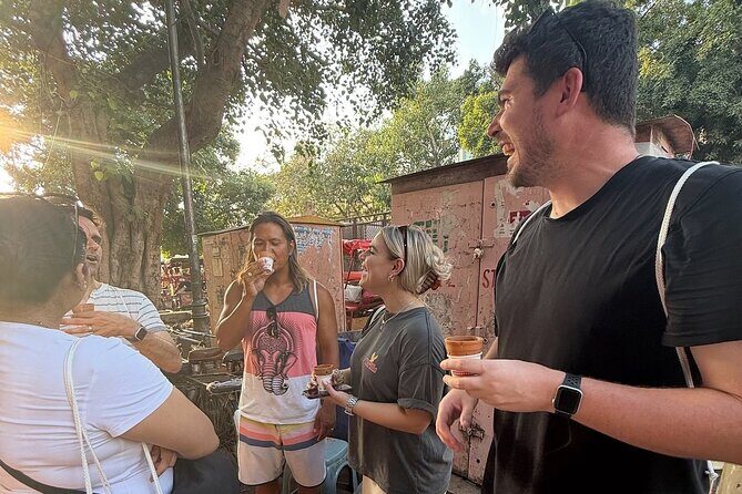 Food Walk at Raja Park from Kulcha to Kulfi - What You Can Expect at Each Stop