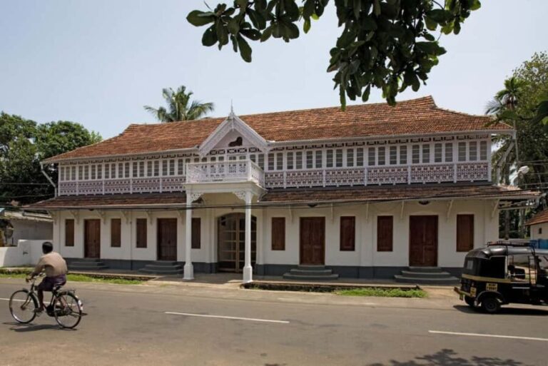 From Cochin: Fort Kochi Day Tour with Dutch Palace - Practical Details and What You Get for Your Money