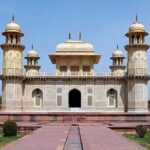 From Delhi: 2-Day Private Agra Trip w/ Taj Mahal & Agra Fort - Practical Details and What to Expect
