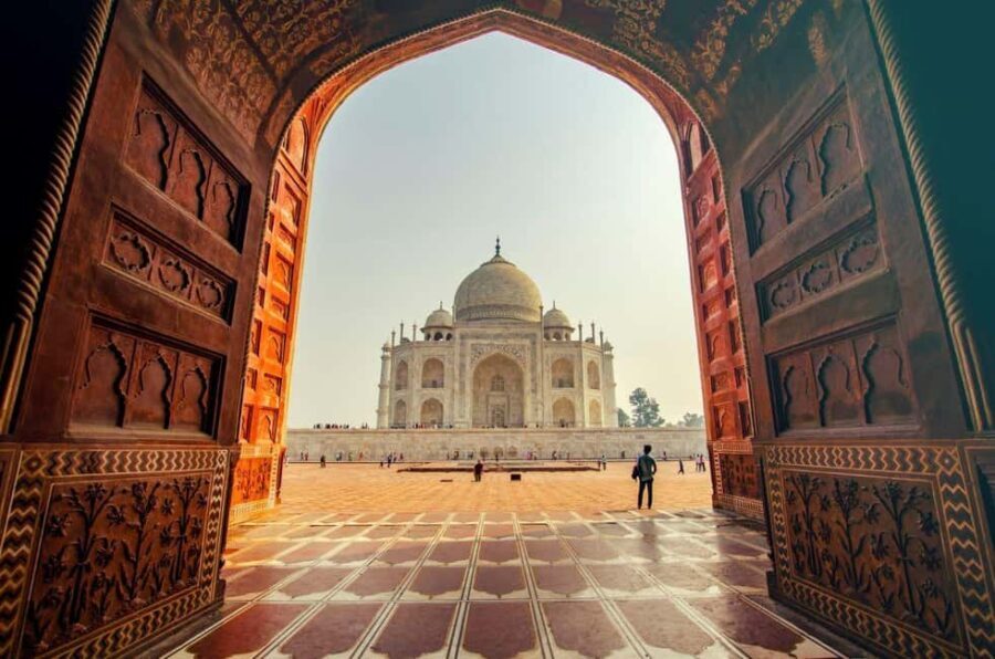From Delhi: 2 Days Taj Mahal & Agra Tour With Fatehpur Sikri - What This Tour Means for You