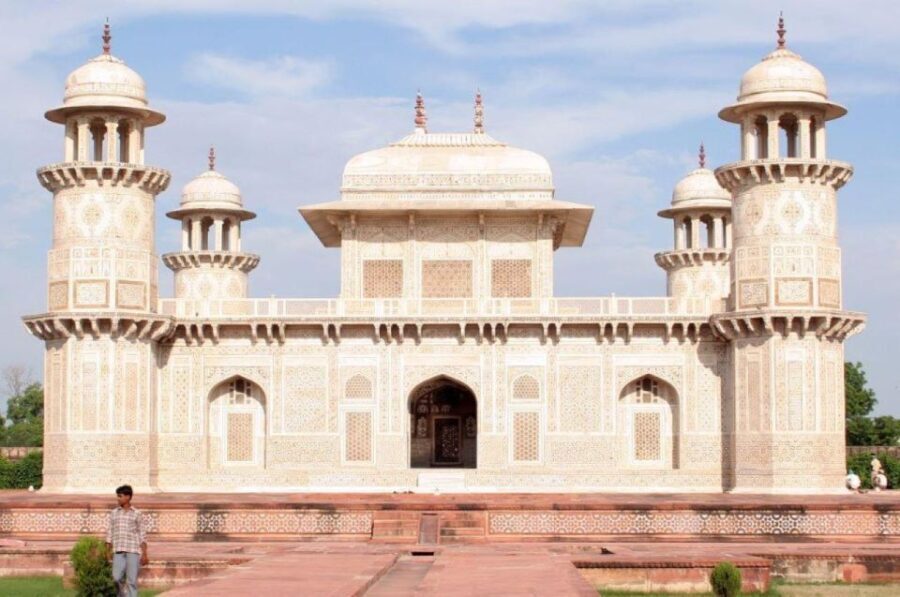 From Delhi: Private Taj Mahal, Agra Fort & Baby Taj Day Tour - What Makes This Tour Stand Out?