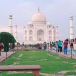 From Delhi: Taj Mahal Skip-the-Line Tour Fast-Track Entry - A Detailed Look at the Tour Experience