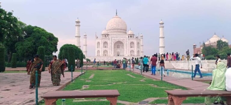 From Delhi: Taj Mahal Skip-the-Line Tour Fast-Track Entry - A Detailed Look at the Tour Experience