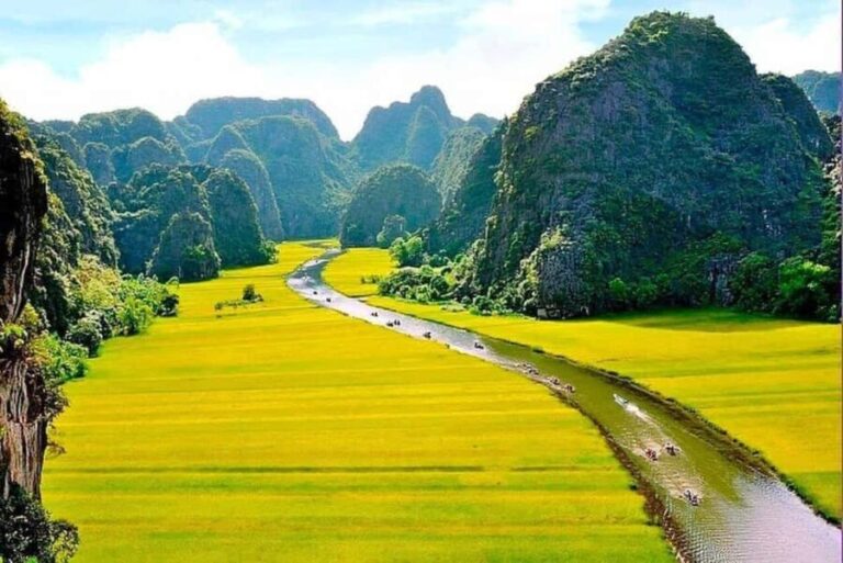From Hanoi: Visit Hoa Lu & Trang An or Tam Coc & Mua Caves - A Deep Dive Into the Ninh Binh Experience