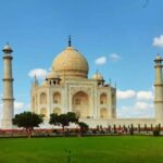 From Jaipur: Taj Mahal & Agra Private Day Trip with Transfer - Approaching the Taj Mahal: The Iconic Mughal Wonder