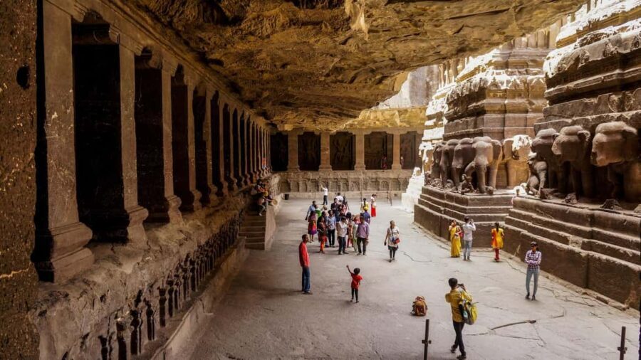 From Mumbai: Ajanta and Ellora Day Tour with Flights - How Well Does It Deliver?
