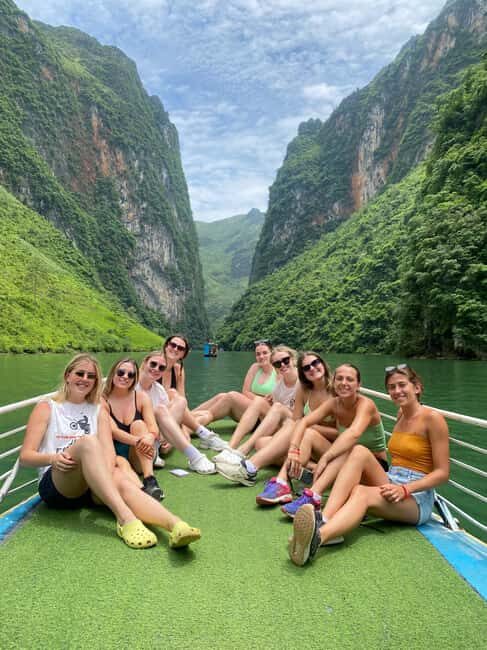 From SaPa: 4 Day Ha Giang Loop Motorbike Tour With Rider - Day 2: Entering the Heart of the Landscape