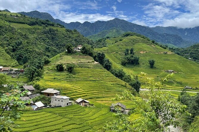 From Sapa: Half-day Guided Trek to Lao Chai & Ta Van with Lunch - What Makes This Tour Stand Out?