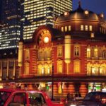 From the Imperial Palace to Odaiba : Time travel to Tokyo - Who Should Consider This Tour?