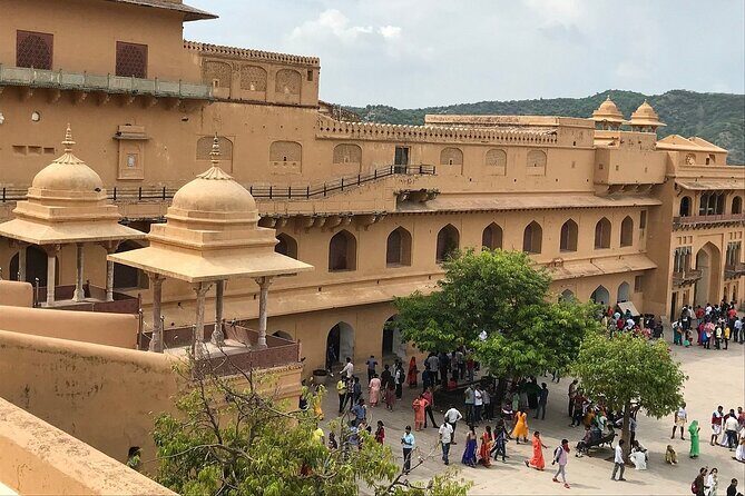 Full-Day Jaipur Sightseeing Tour by Car with Driver - FAQs