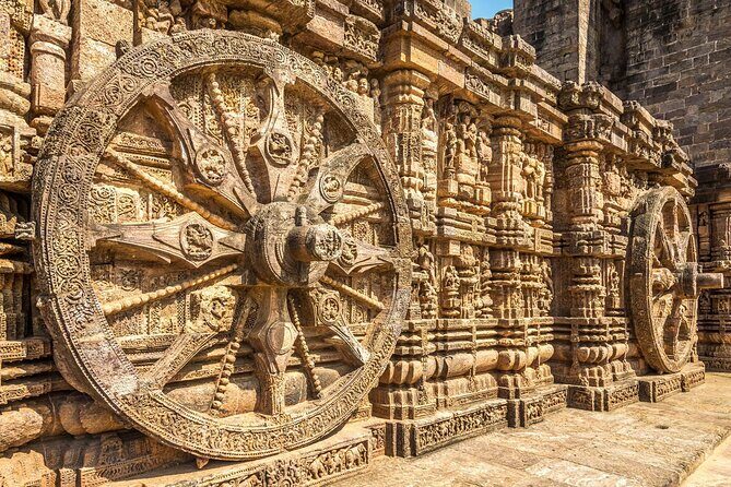 Full Day Private Tour to Konark Temple and Puri from Bhubneswar - The Sun Temple at Konark: Artistic and Architectural Wonder