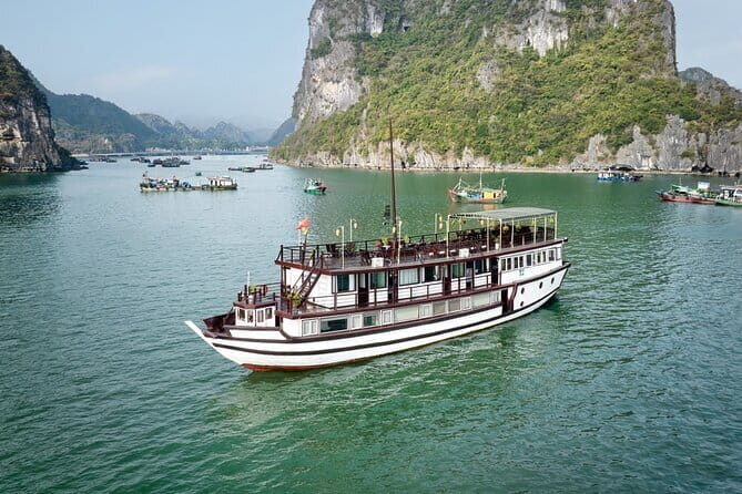 Garden Bay Cruises - Traditional Wooden Boat to Bai Tu Long Bay - What Travelers Say: Authenticity and Challenges