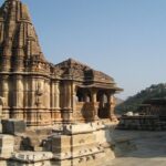 Guided Day Trip to Eklingji & Nagda Temples with Monsoon Palace - Transportation & Guide: What Makes This Tour Stand Out?