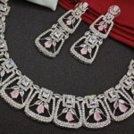 Guided Shopping Tour In Mumbai - Who Should Take This Tour?