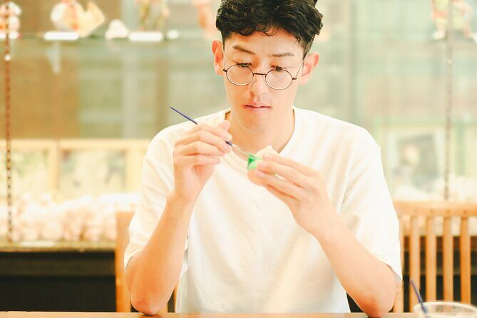 Hakata Doll Colorful Painting Shared Activity - The Experience in Detail