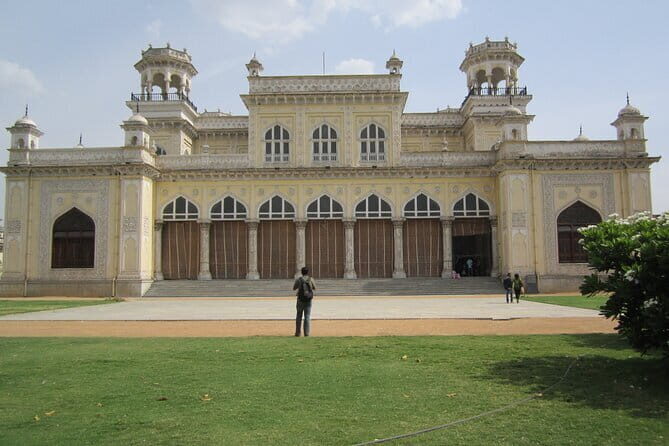 Half Day Hyderabad City Historical Walking Tour at Charminar - A Deep Dive into the Hyderabad Heritage Walking Tour