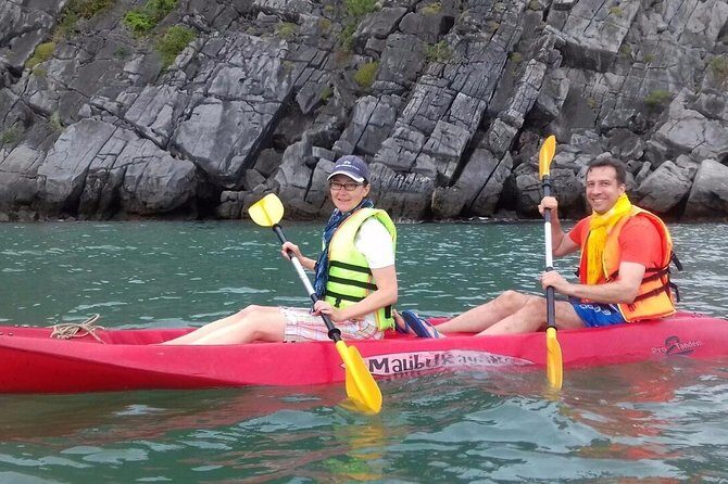 Halong Bay and Lan Ha Bay from Cat Ba Island: Cruise and Kayak Tour - Who Should Consider This Tour?