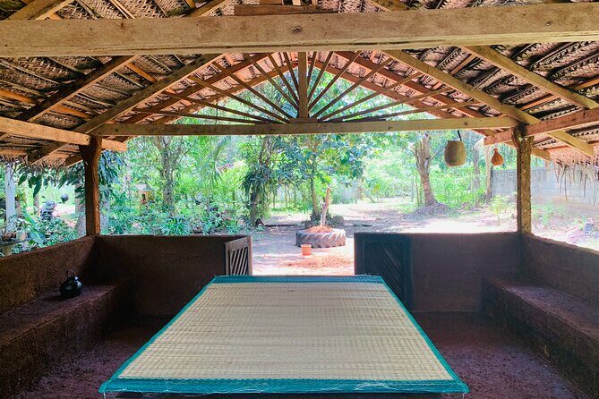 Hands-On Cooking Class in Anuradhapura-Cook Like a Local - Cooking Over a Wood-Fired Clay Stove