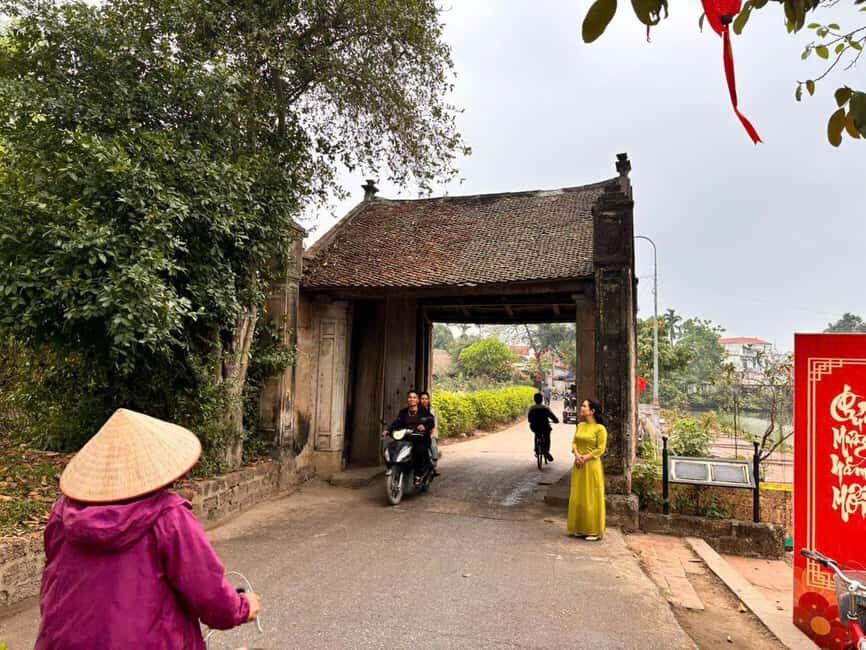 Hanoi: Duong Lam Ancient Village and Son Tay Ancient Citadel - Exploring the Heart of Northern Vietnam’s Heritage