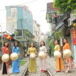 Hanoi: Tradditional Ao Dai & Non La Rental - FAQs