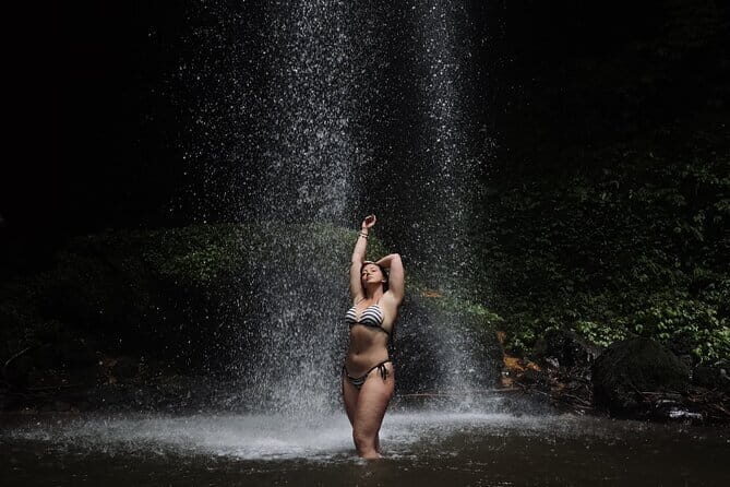 Hidden North Waterfall Bali All inclusive - Starting with Leke Leke Waterfall: A Tranquil First Stop