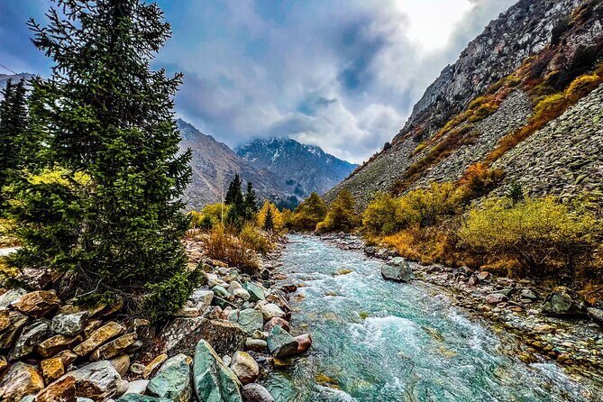 Hiking wonderland Ala Archa National Park - The Waterfalls and Panoramic Views