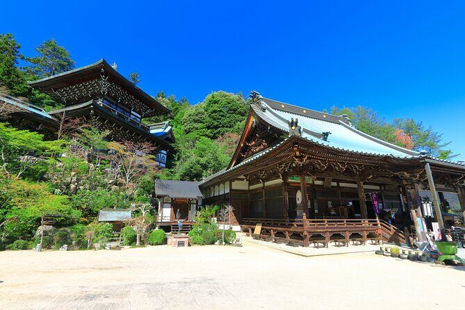 Hiroshima guide take you to two World Heritage Sites in Hiroshima - Frequently Asked Questions