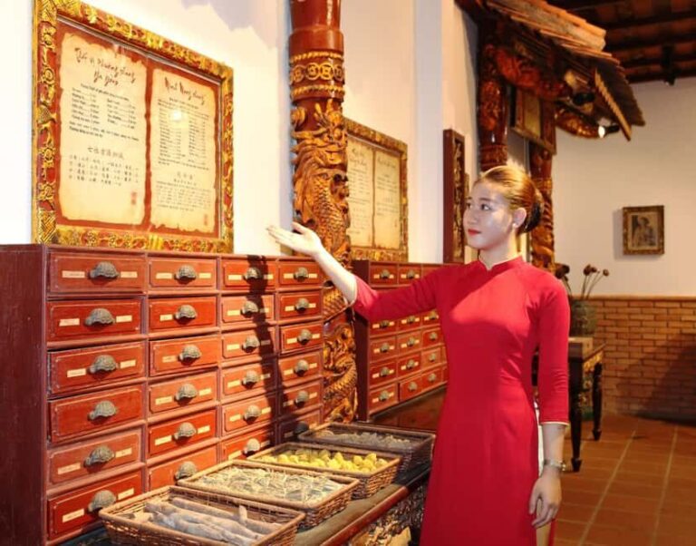 Ho Chi Minh City: Ao Dai Try on Photo Experience in Saigon - What to Expect in Practice