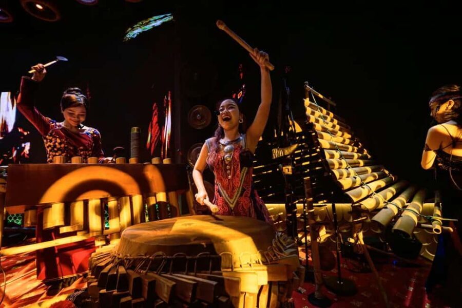 Ho Chi Minh: Music, Imagery, and Cuisine Chao Show Ticket - Who Should Consider This Tour?