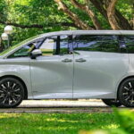 Hong Kong Airport (HKG) Transfer to Shenzhen by Toyota Alphard - Detailed Review: What to Expect from This Transfer Service