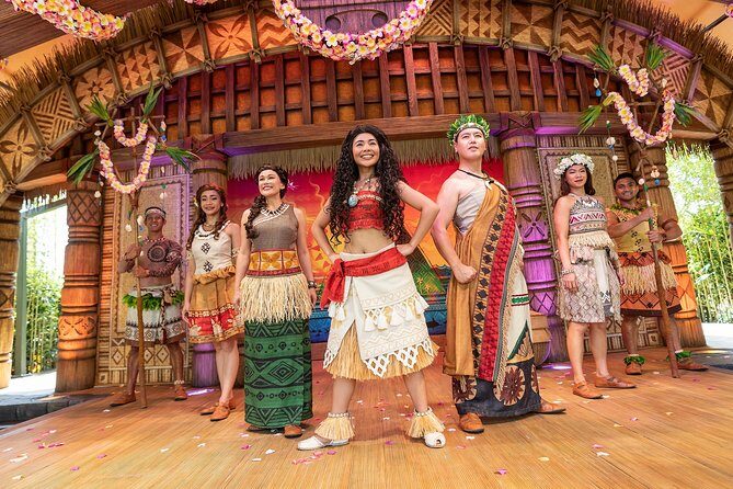 Hong Kong Disneyland Tour with Round-Trip Ferry Transfer from Macau - The Itinerary in Detail