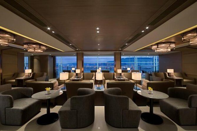 Hong Kong International Airport Plaza Premium Lounge - Practical Tips for Visiting