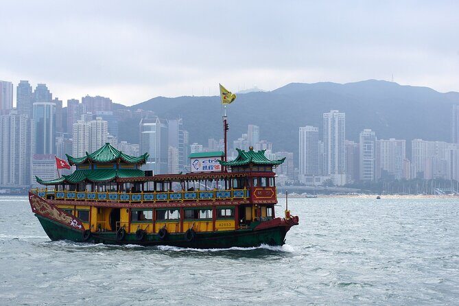 Hong Kong : Must-See Attractions Walking Tour With A Guide - Practical Details: What to Expect