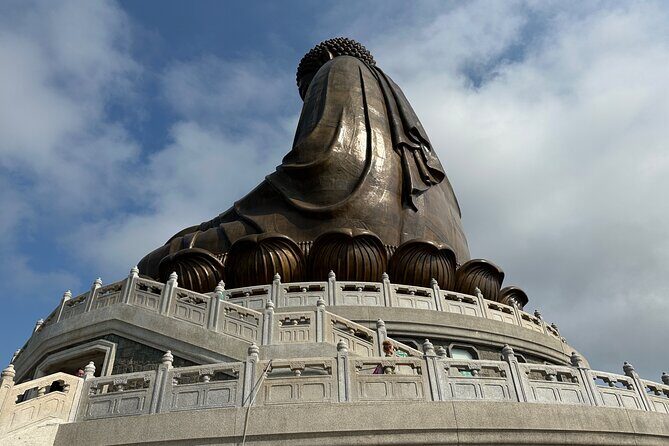 Hong Kong's Top 2 sites: Private Victoria Peak & Big Buddha Tour - The Practicalities: What to Expect from the Tour