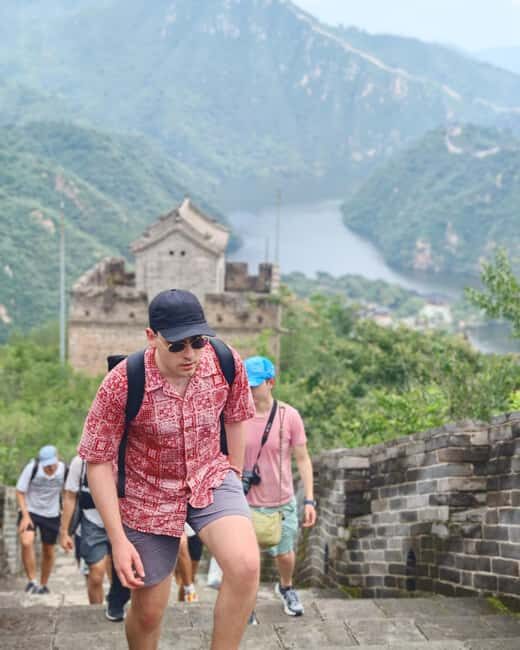 Huanghuacheng Lakeside Great Wall Day Tour+Water Actiivity - An In-Depth Look at the Huanghuacheng Lakeside Great Wall Tour