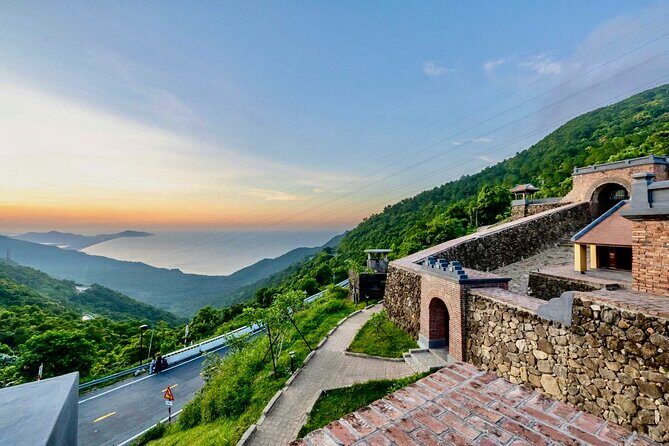 Hue: Private Car To Hoi An or Vice Versa with Many Options - Who Should Consider This Tour?