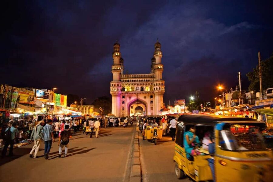 Hyderabad: Guided Night Walking Tour with Boat Ride - The Experience in Detail