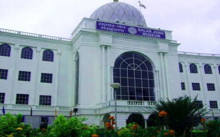 Hyderabad Private Tour with Charminar Mosque & Museum - Why This Tour Offers Great Value