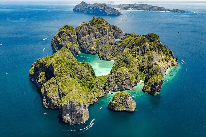 Hype Yacht : VIP Tour Phi Phi Island & Maya Bay from Phuket - FAQs