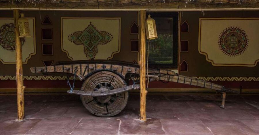 Jaipur: Chokhi Dhani with Private Transportation and Dinner - A Closer Look at the Experience