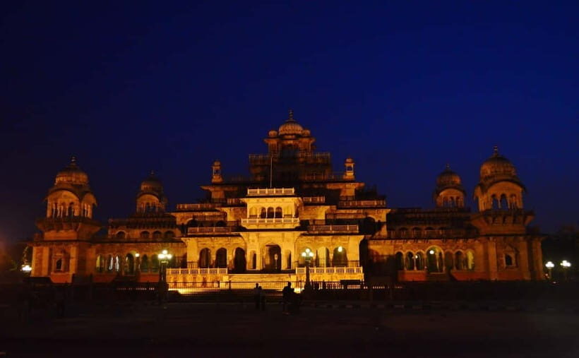 Jaipur: Heritage Evening Tour with Monkey Temple Sunset - Who Is This Tour Best For?