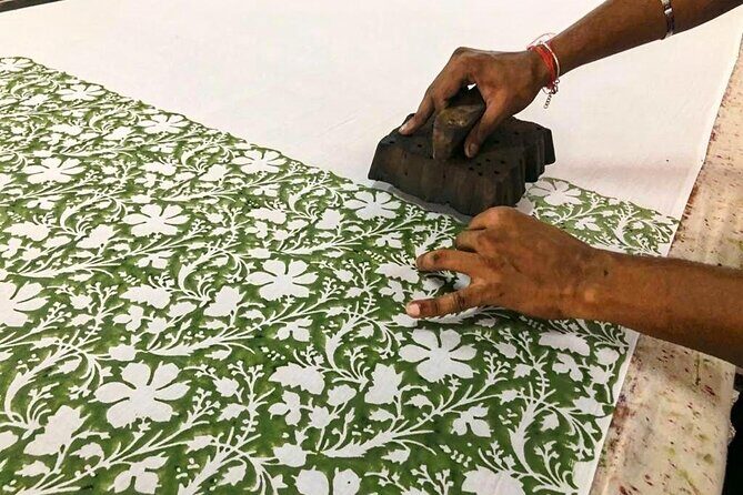 Jaipur Local Shopping Tour with Pickup & Drop-off - The Itinerary: What You’ll Actually Experience