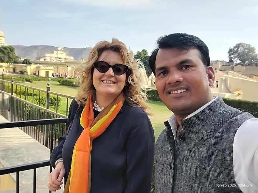 Jaipur Private Day Trip with Monument Tickets from New Delhi - Things to Consider