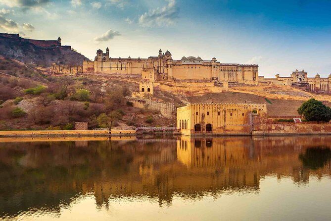 Jaipur: Private Full Day Jaipur City Tour with Pick-Up & Drop. - Who Should Book This Tour?